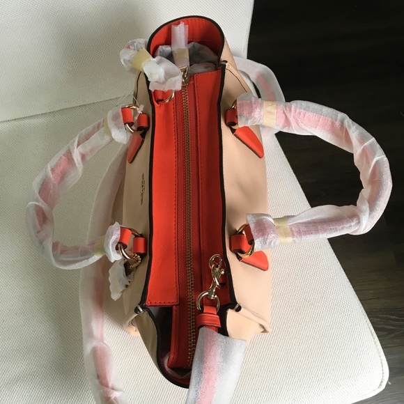 NWT COACH MINI CROSBY CARRYALL IN TWO TONE COLORBLOCK LEATHER 34731 - Picture 6 of 14